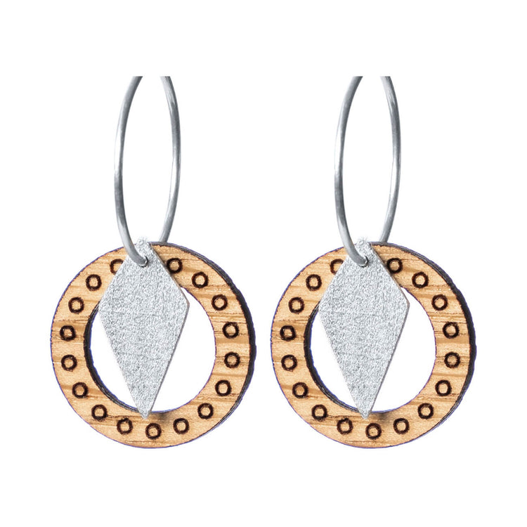 Sønderho - creolere med eg og spidser i Sterlingsølv